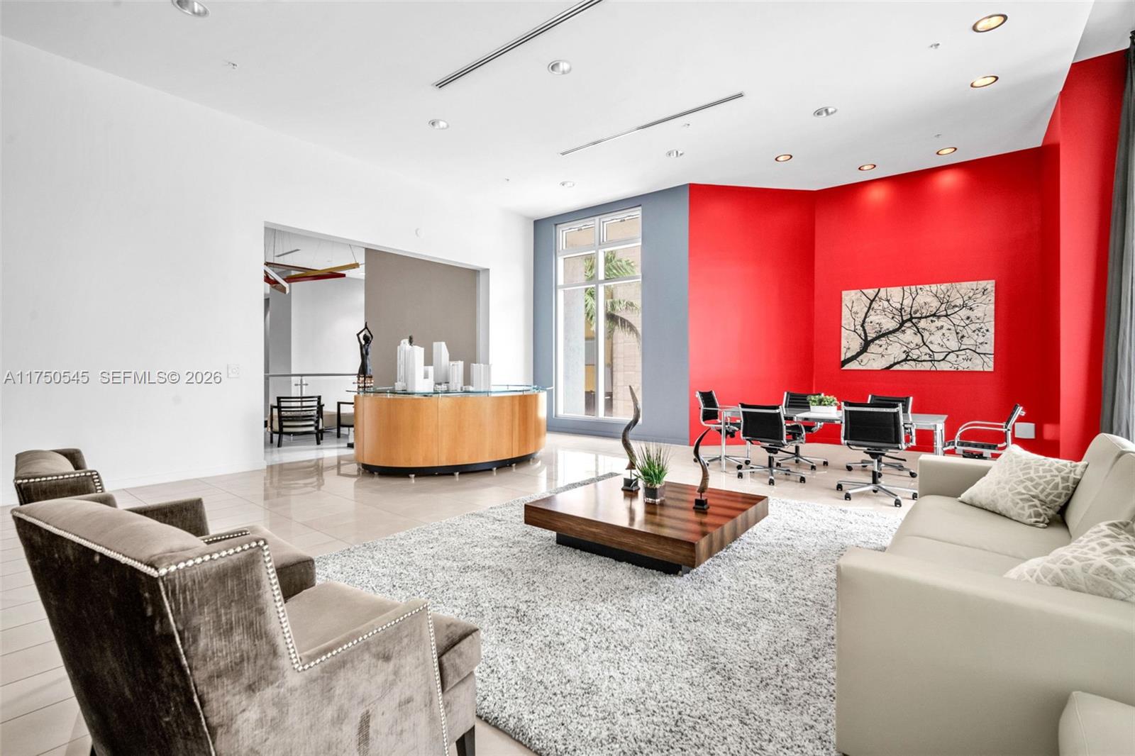 300 S Biscayne Blvd #L-1012, Miami FL 33131