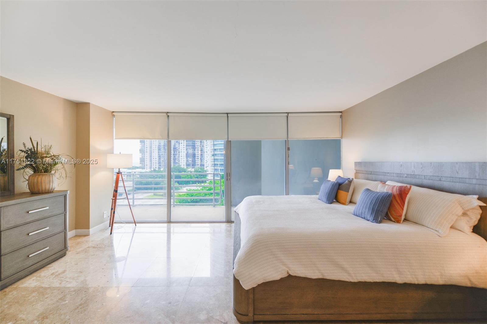 2025 Brickell Ave #901, Miami FL 33129