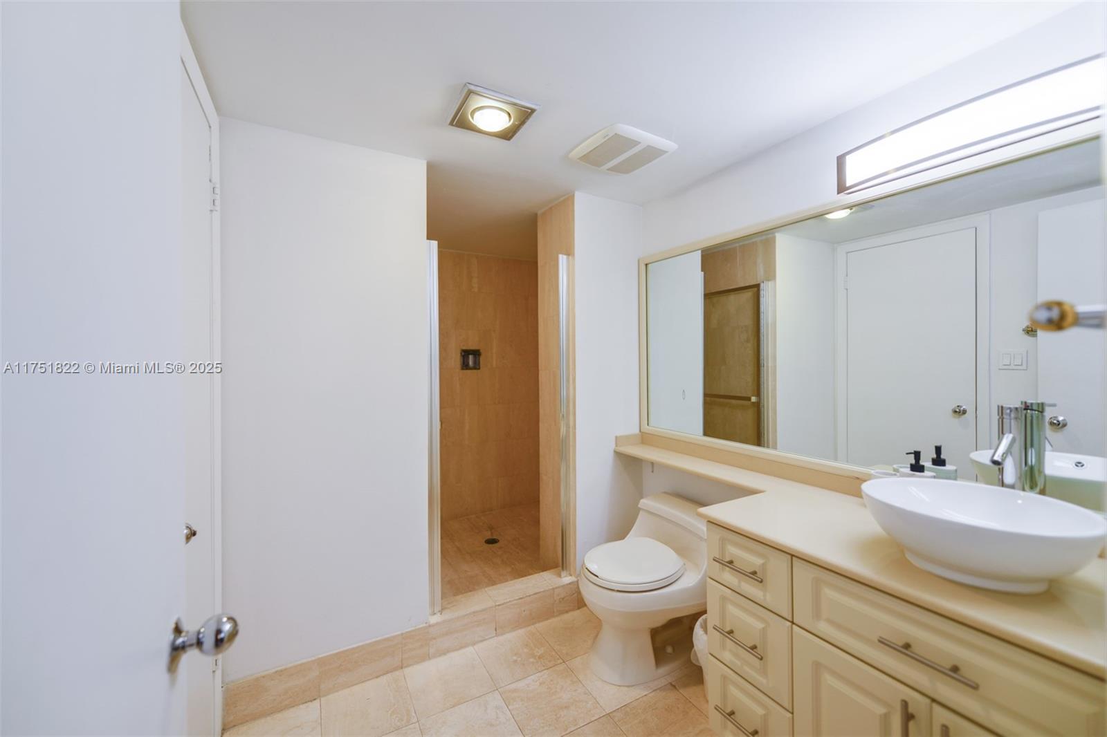 2025 Brickell Ave #901, Miami FL 33129