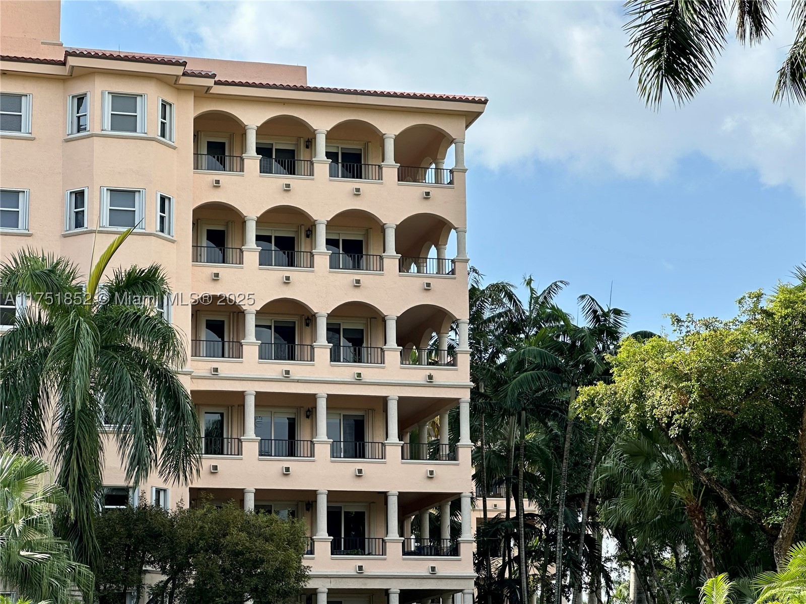 13633 Deering Bay Dr #256, Coral Gables FL 33158