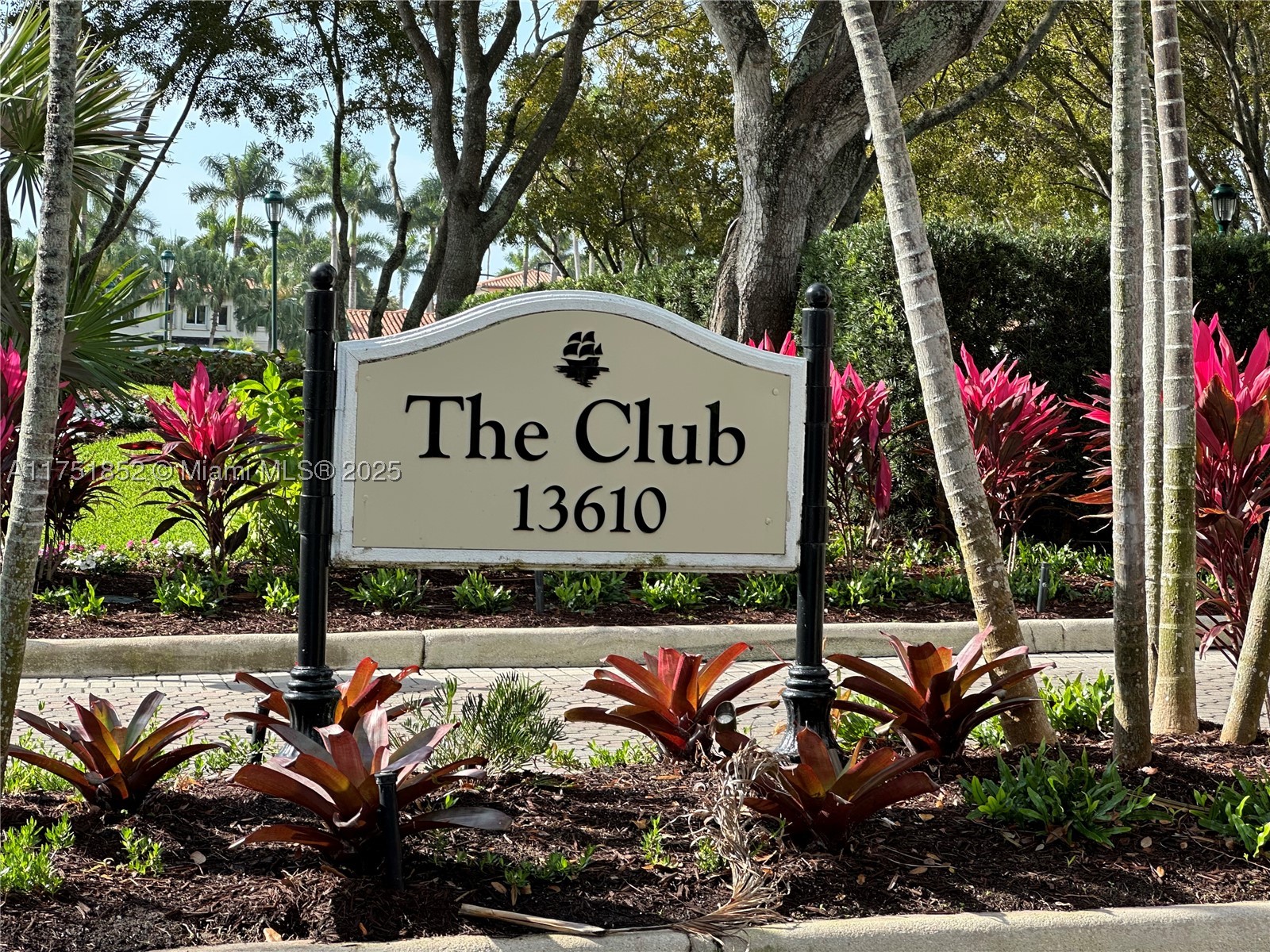 13633 Deering Bay Dr #256, Coral Gables FL 33158