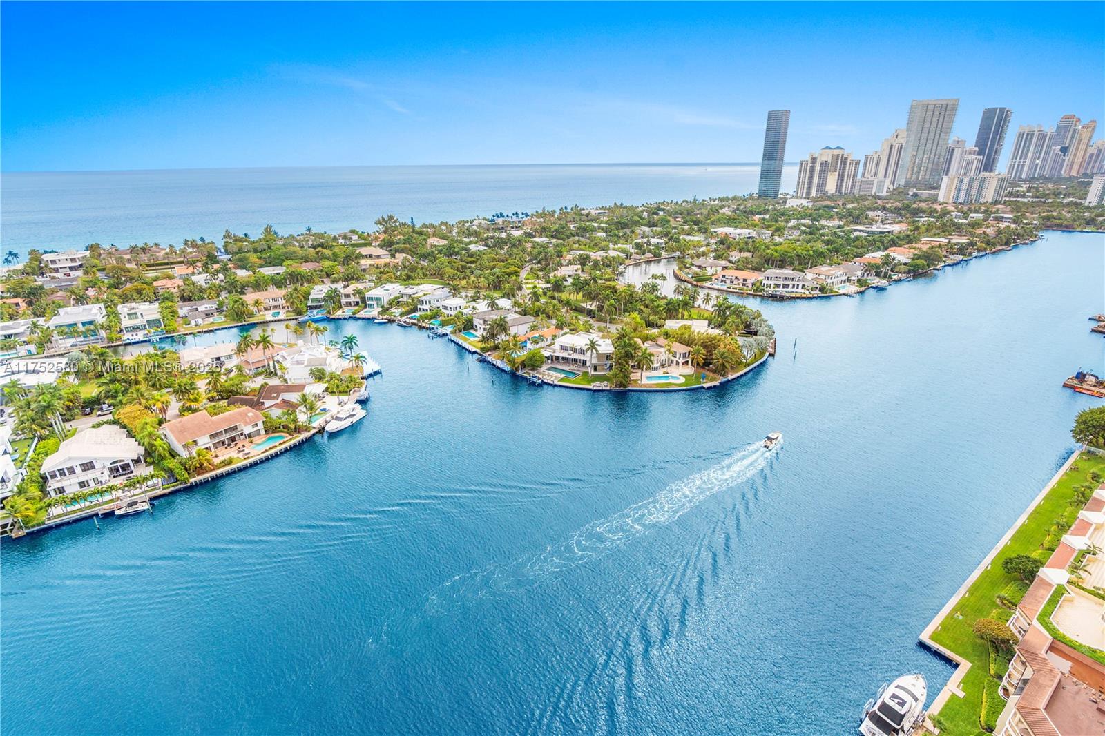 20201 E Country Club Dr #2708, Aventura FL 33180