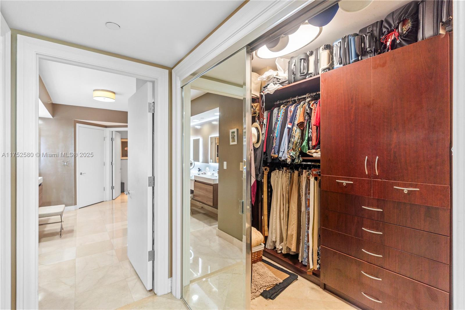 20201 E Country Club Dr #2708, Aventura FL 33180