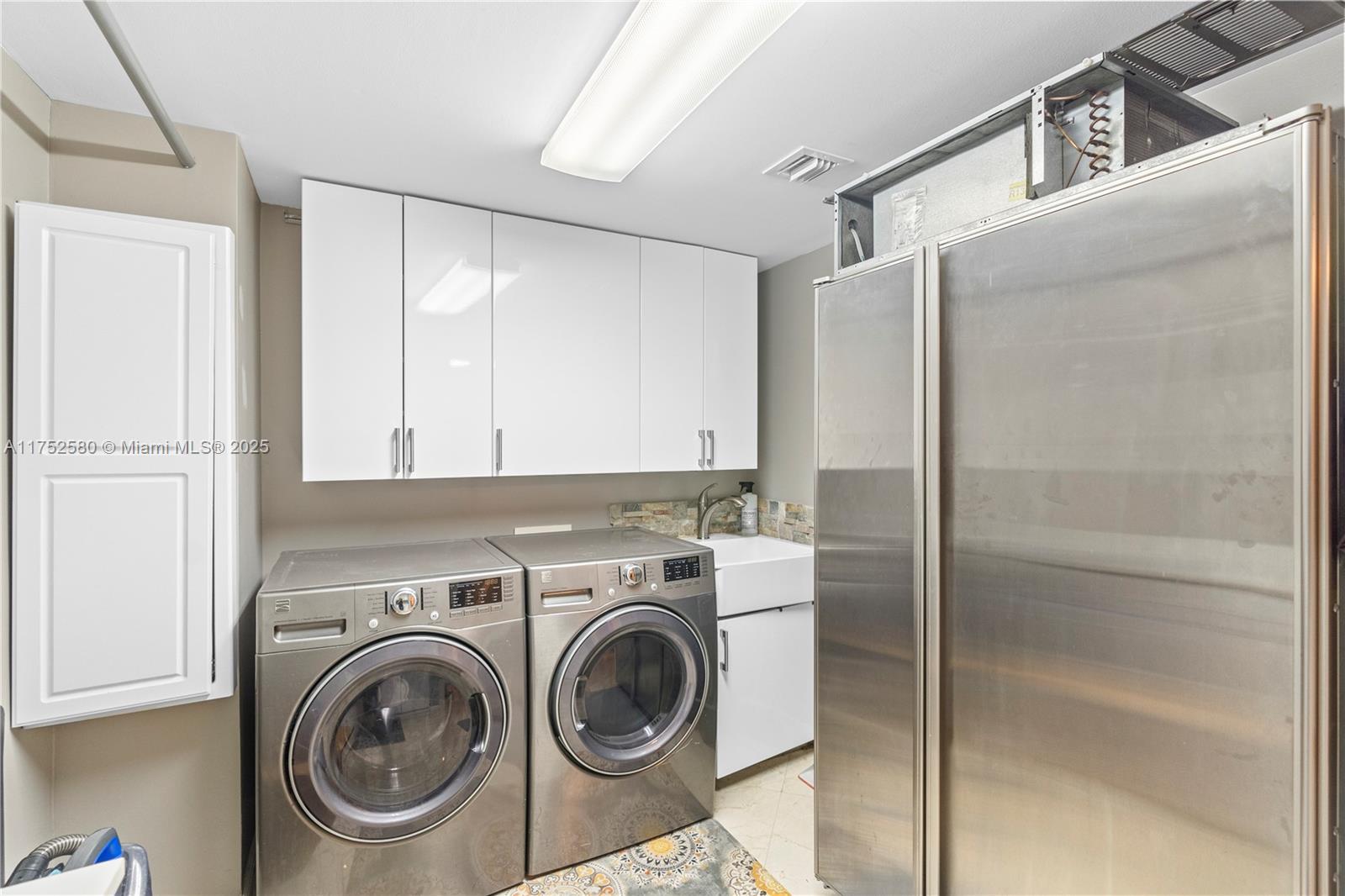 20201 E Country Club Dr #2708, Aventura FL 33180