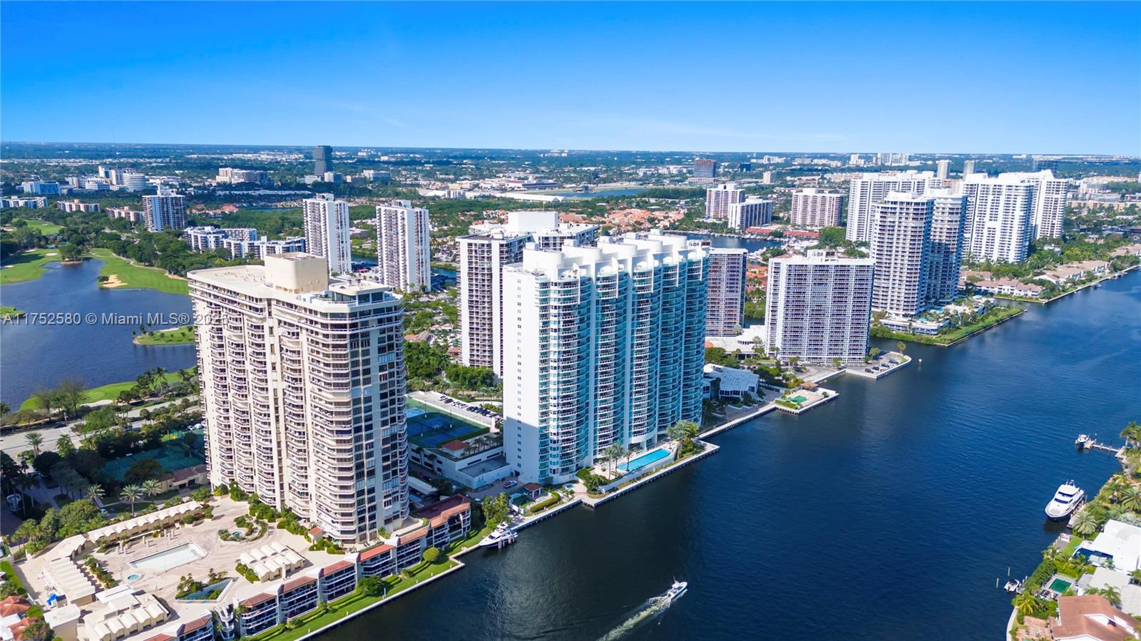 20201 E Country Club Dr #2708, Aventura FL 33180