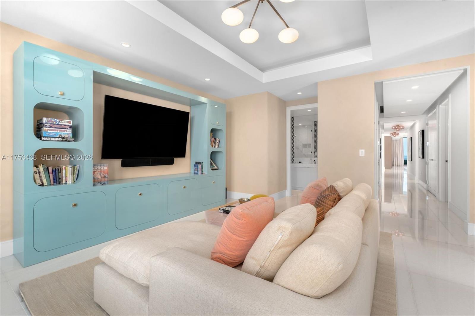 17975 Collins Ave #N2401, Sunny Isles Beach FL 33160