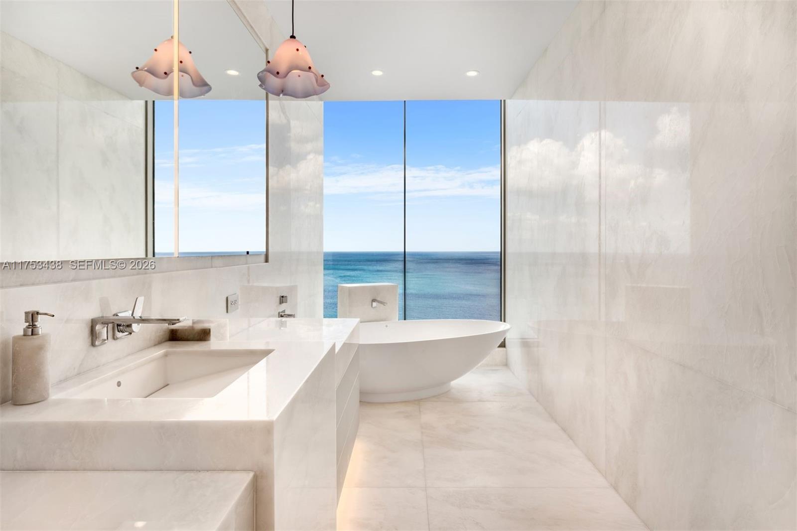 17975 Collins Ave #N2401, Sunny Isles Beach FL 33160