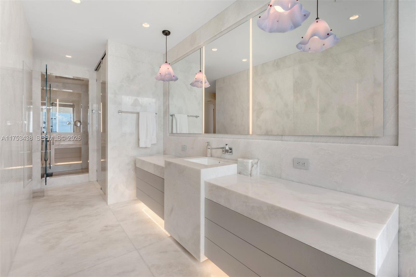 17975 Collins Ave #N2401, Sunny Isles Beach FL 33160