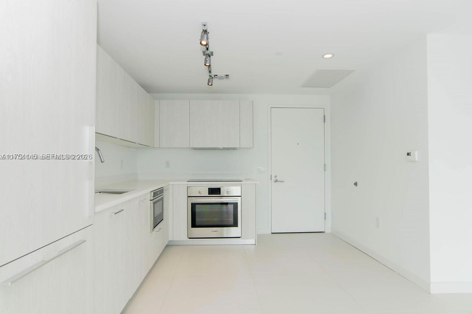 501 NE 31st St #2009, Miami FL 33137