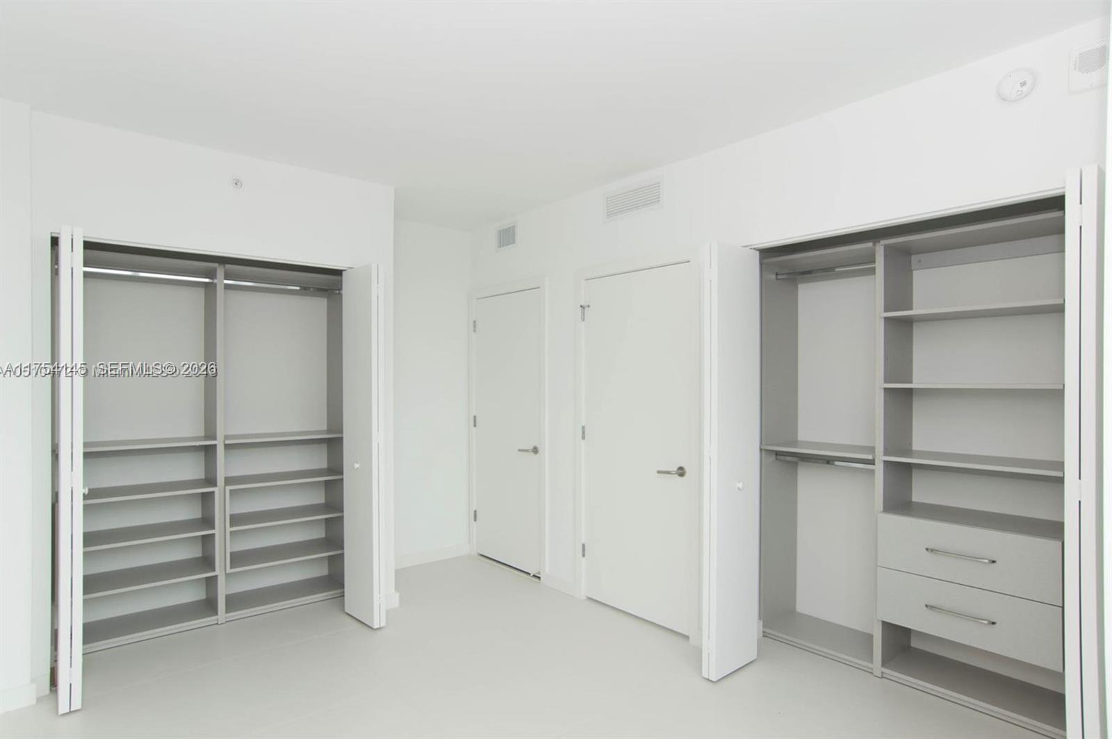 501 NE 31st St #2009, Miami FL 33137