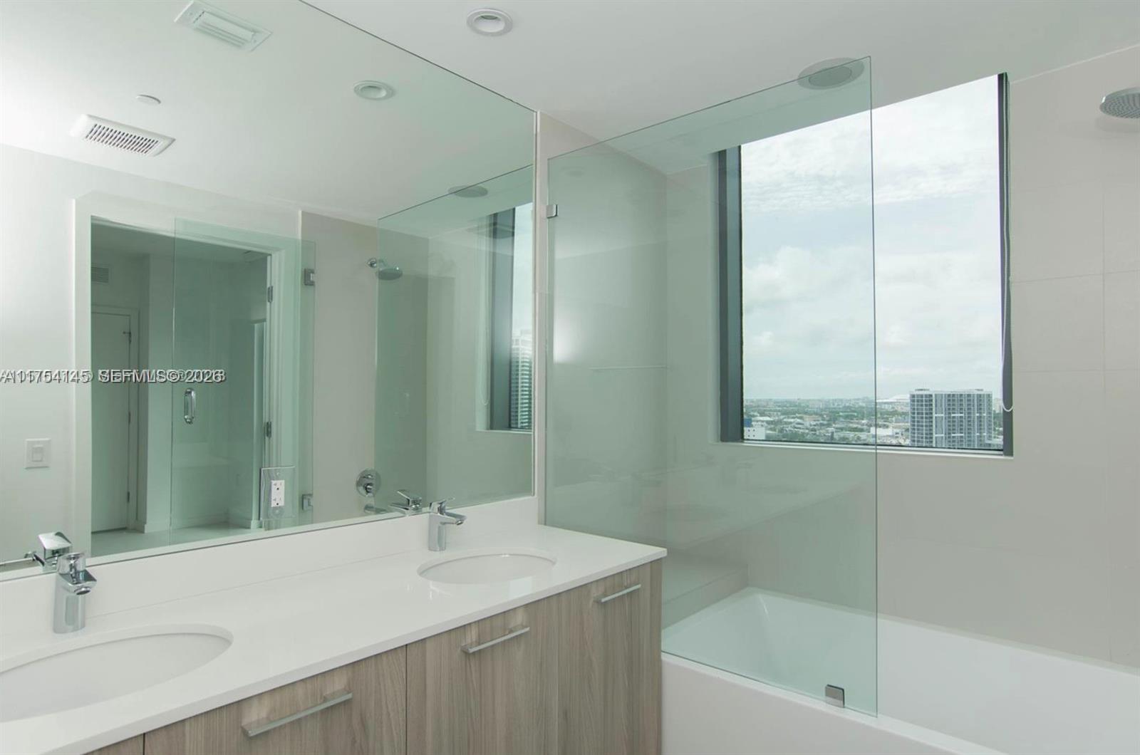 501 NE 31st St #2009, Miami FL 33137