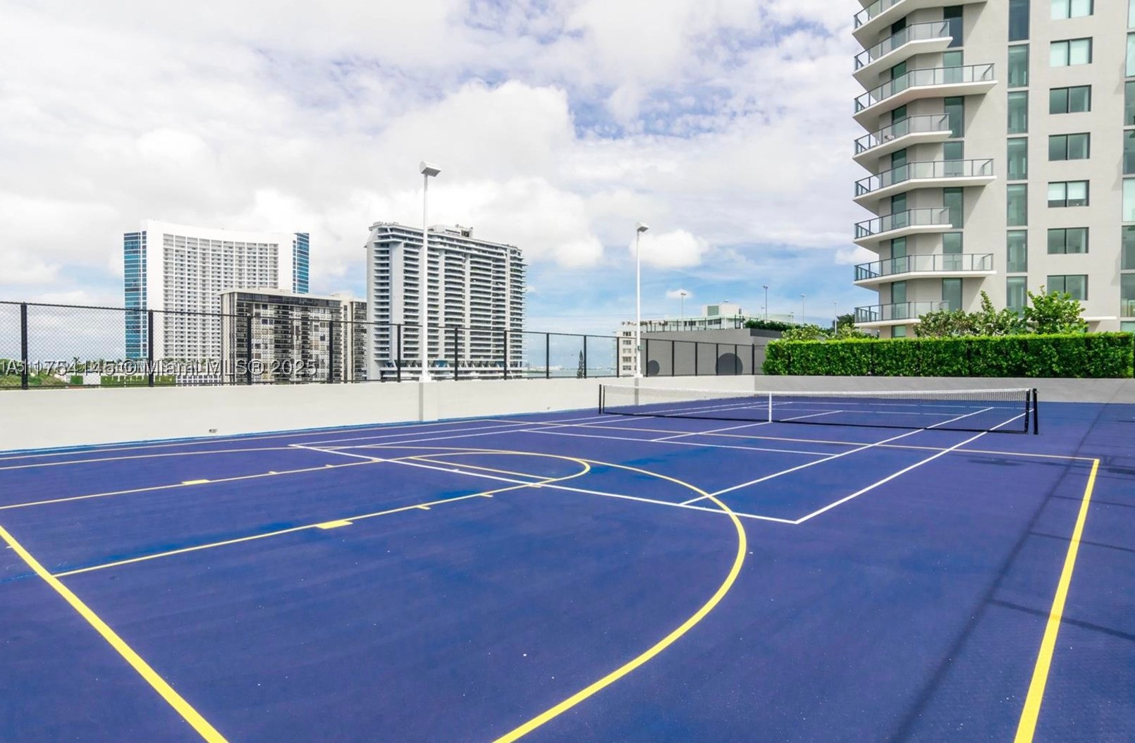 501 NE 31st St #2009, Miami FL 33137