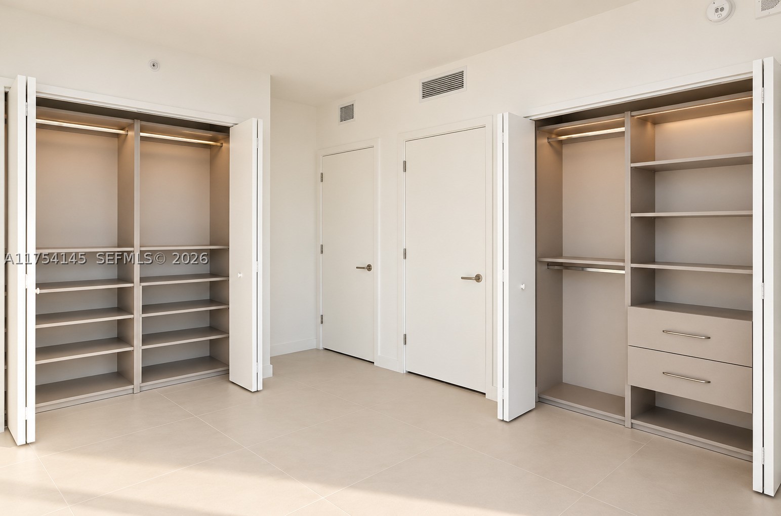 501 NE 31st St #2009, Miami FL 33137