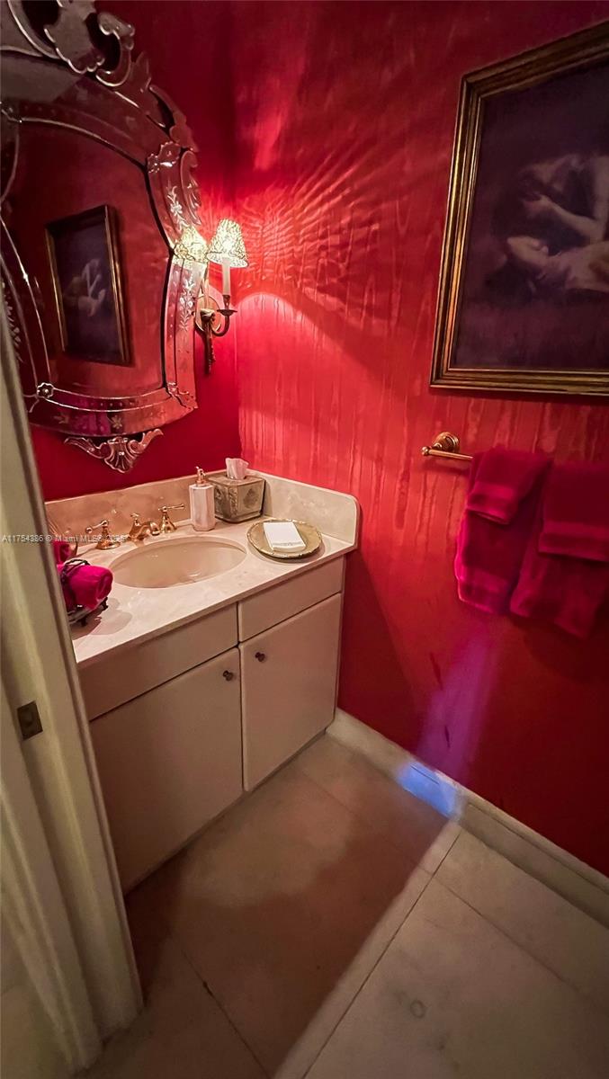 7241 Fisher Island Dr #7241, Miami Beach FL 33109