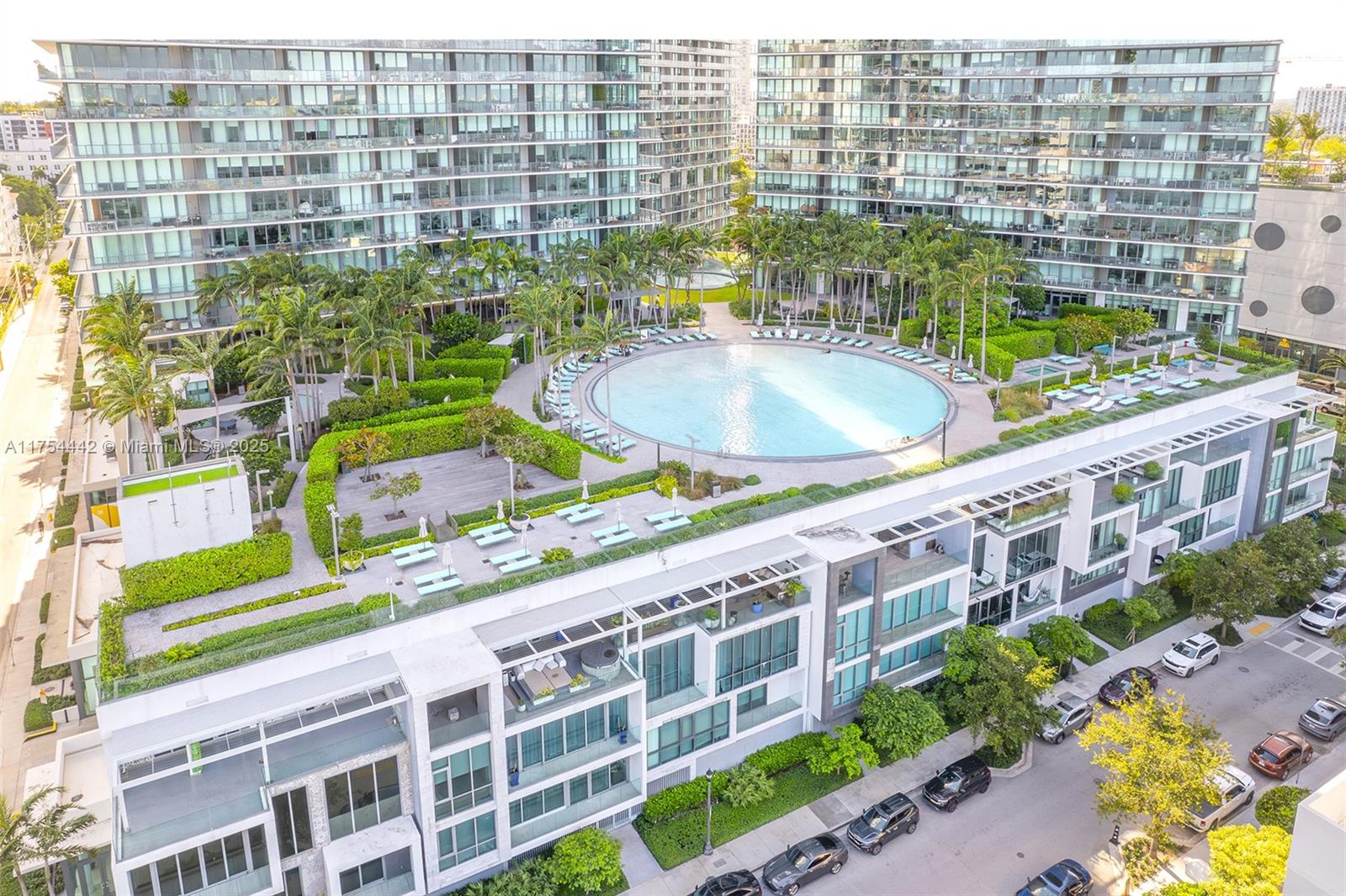 480 NE 31st St #4805, Miami FL 33137