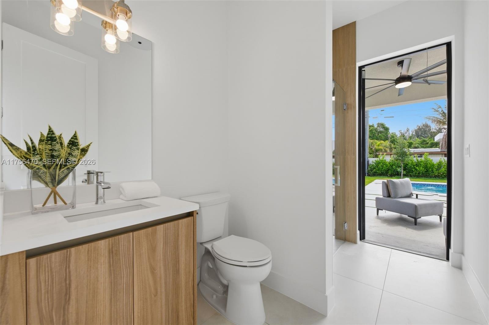 2725 SW 65th Ave, Miami FL 33155
