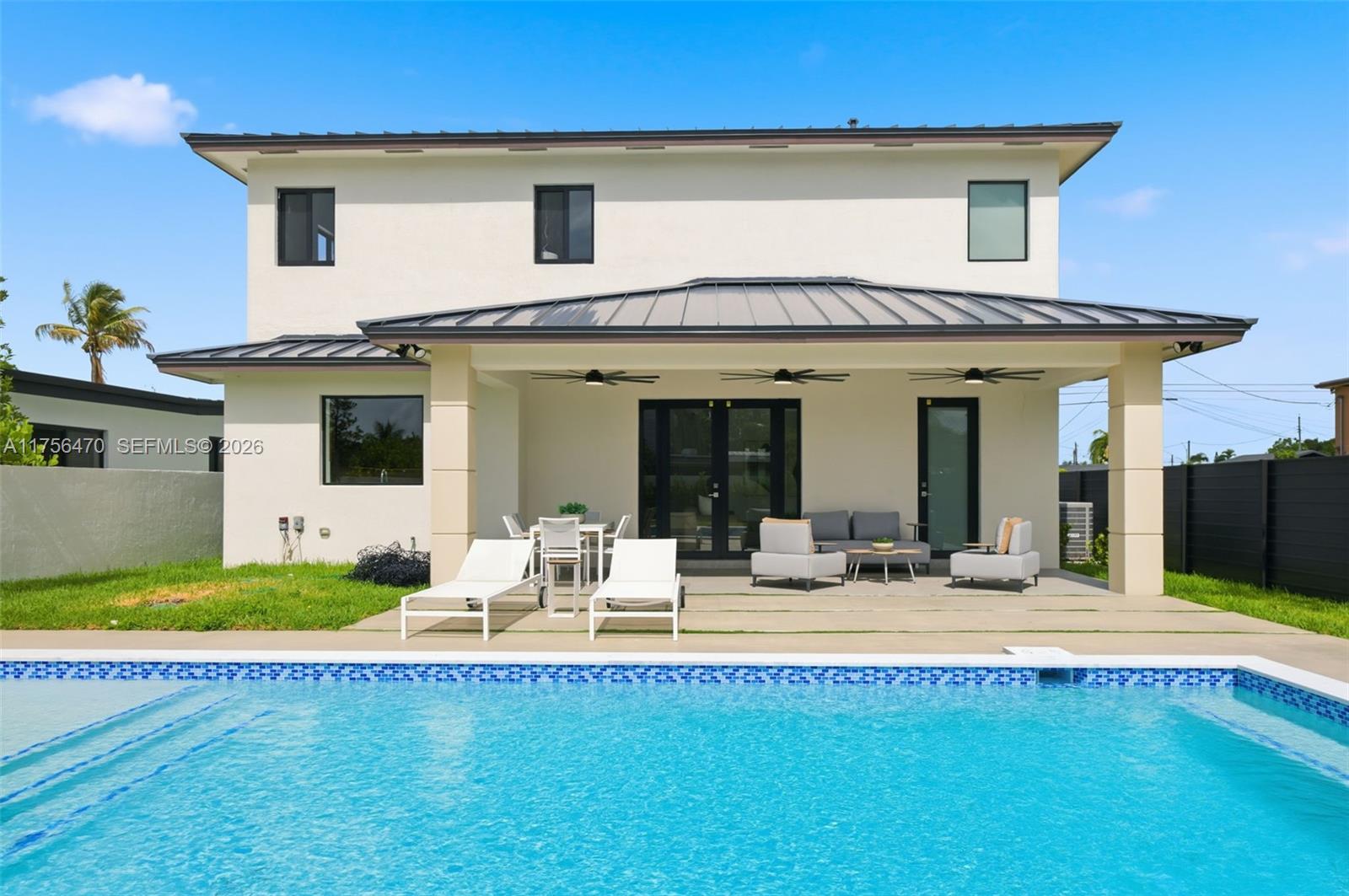2725 SW 65th Ave, Miami FL 33155