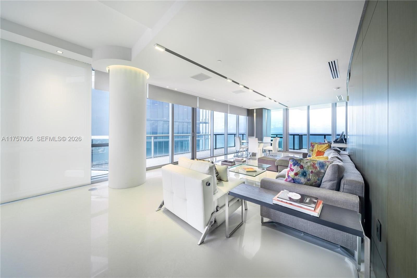 17121 Collins Ave #4208, Sunny Isles Beach FL 33160