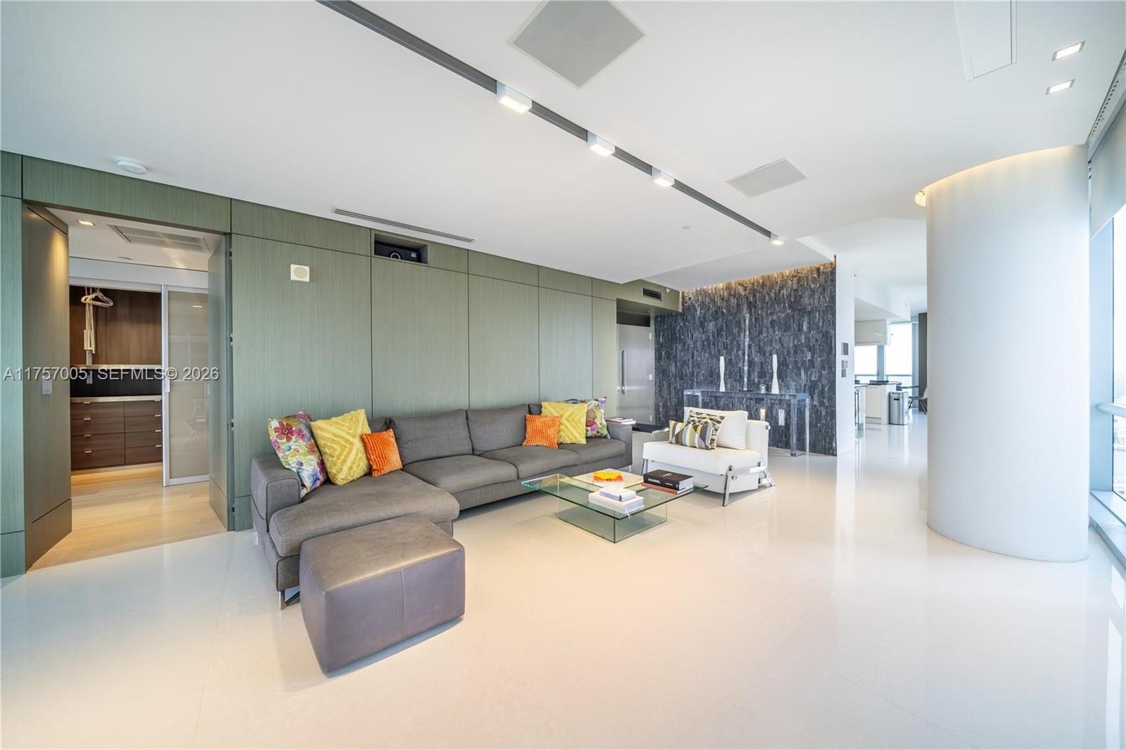 17121 Collins Ave #4208, Sunny Isles Beach FL 33160