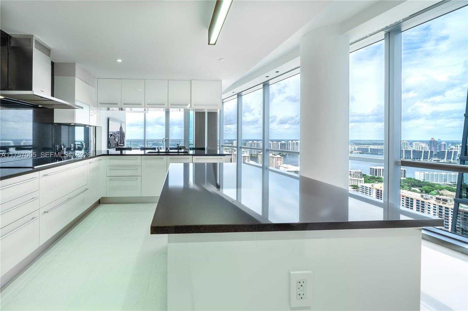 17121 Collins Ave #4208, Sunny Isles Beach FL 33160