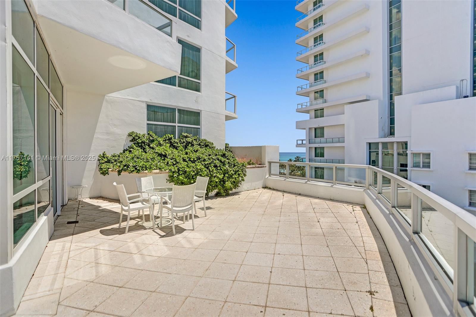 4401 Collins Ave #702/704, Miami Beach FL 33140