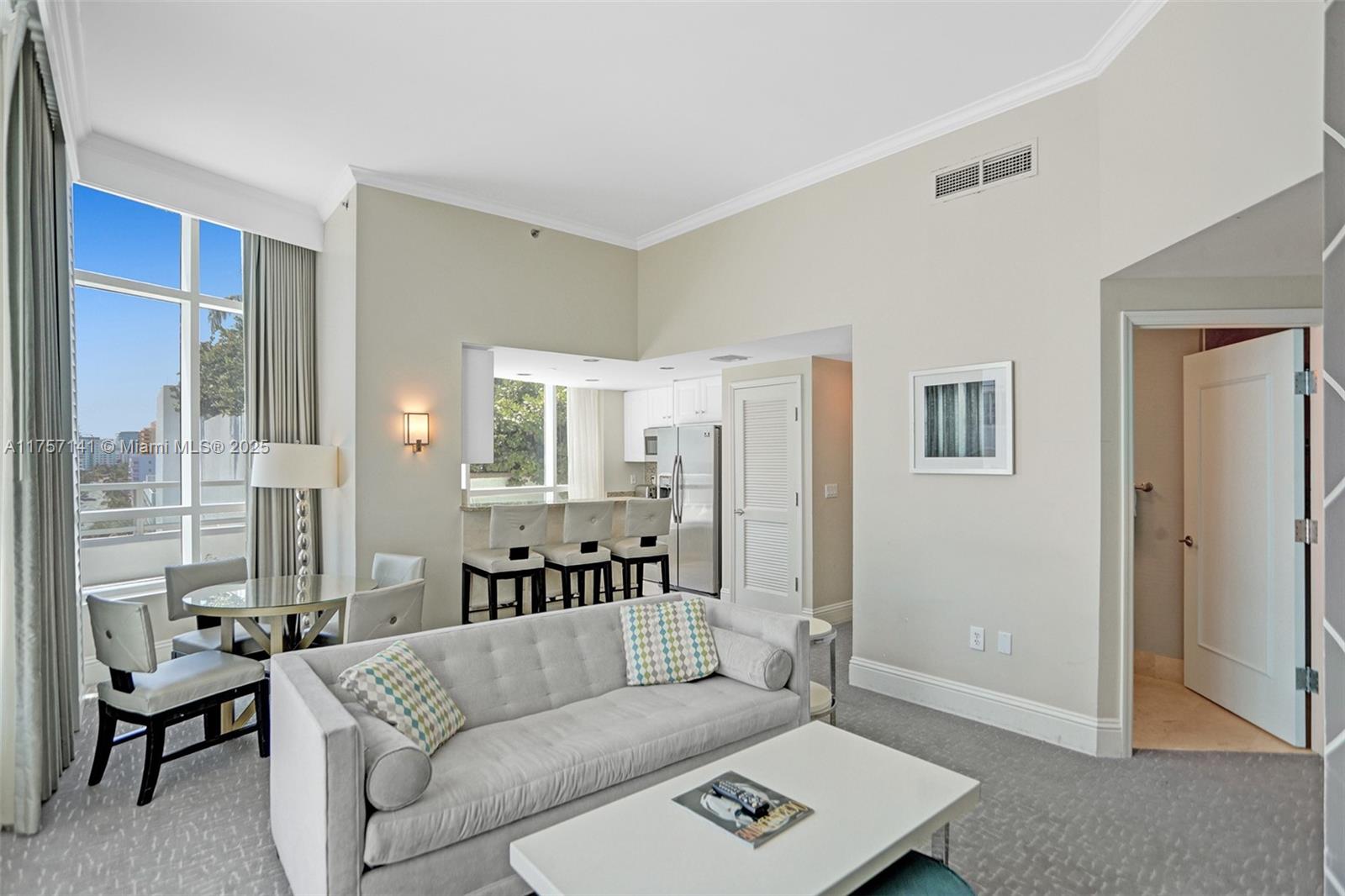 4401 Collins Ave #702/704, Miami Beach FL 33140