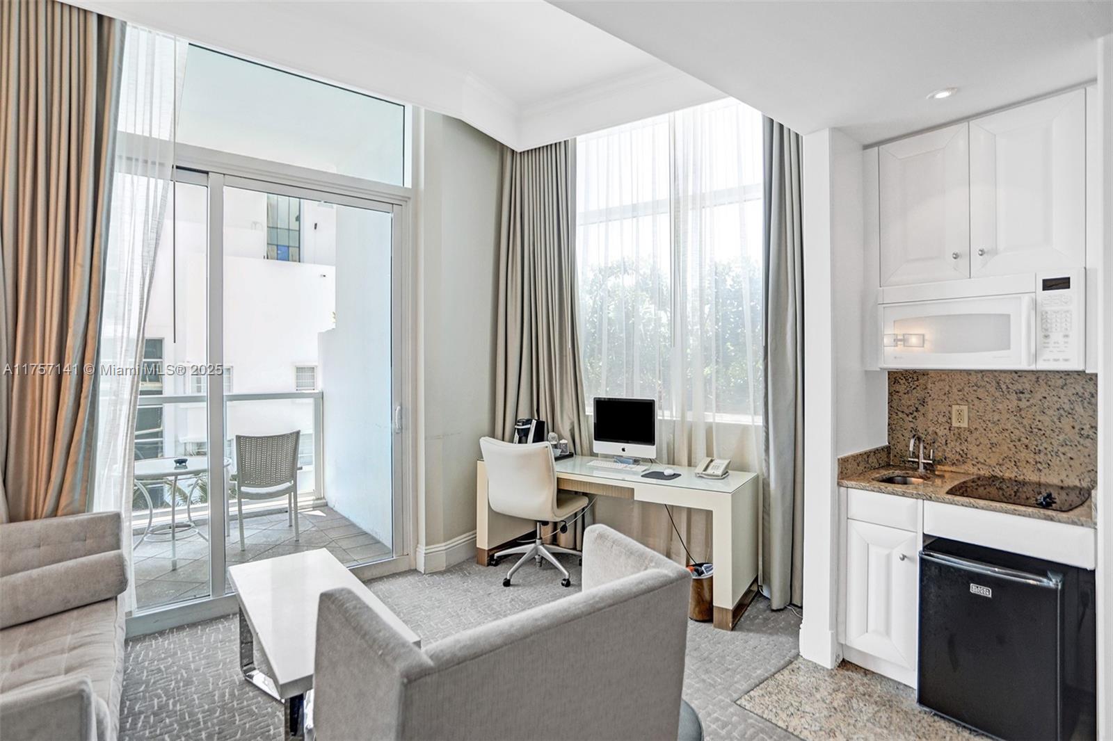 4401 Collins Ave #702/704, Miami Beach FL 33140