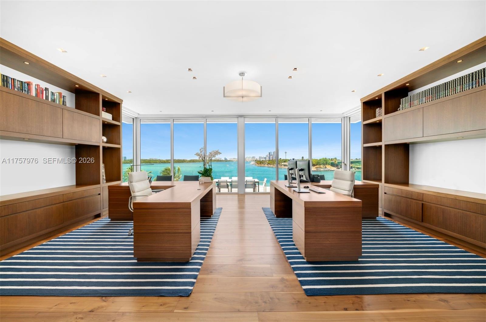 284 Bal Bay Dr, Bal Harbour FL 33154