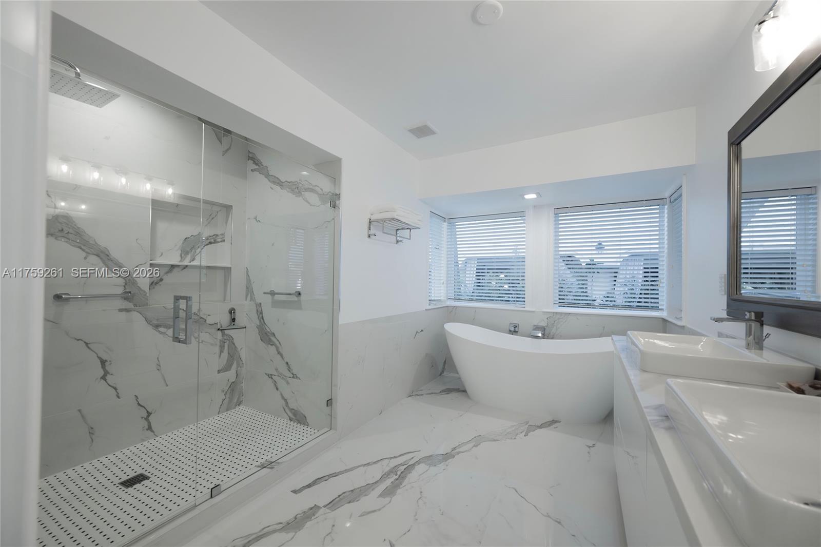 1117 Bella Vista Ave, Coral Gables FL 33156