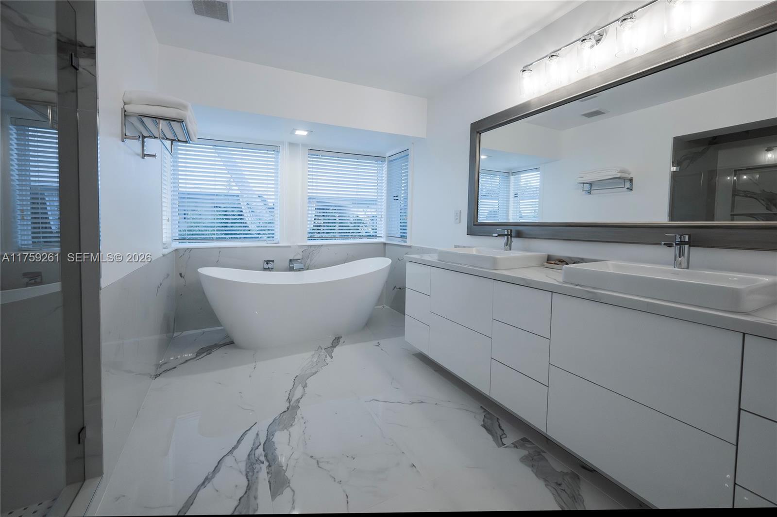 1117 Bella Vista Ave, Coral Gables FL 33156