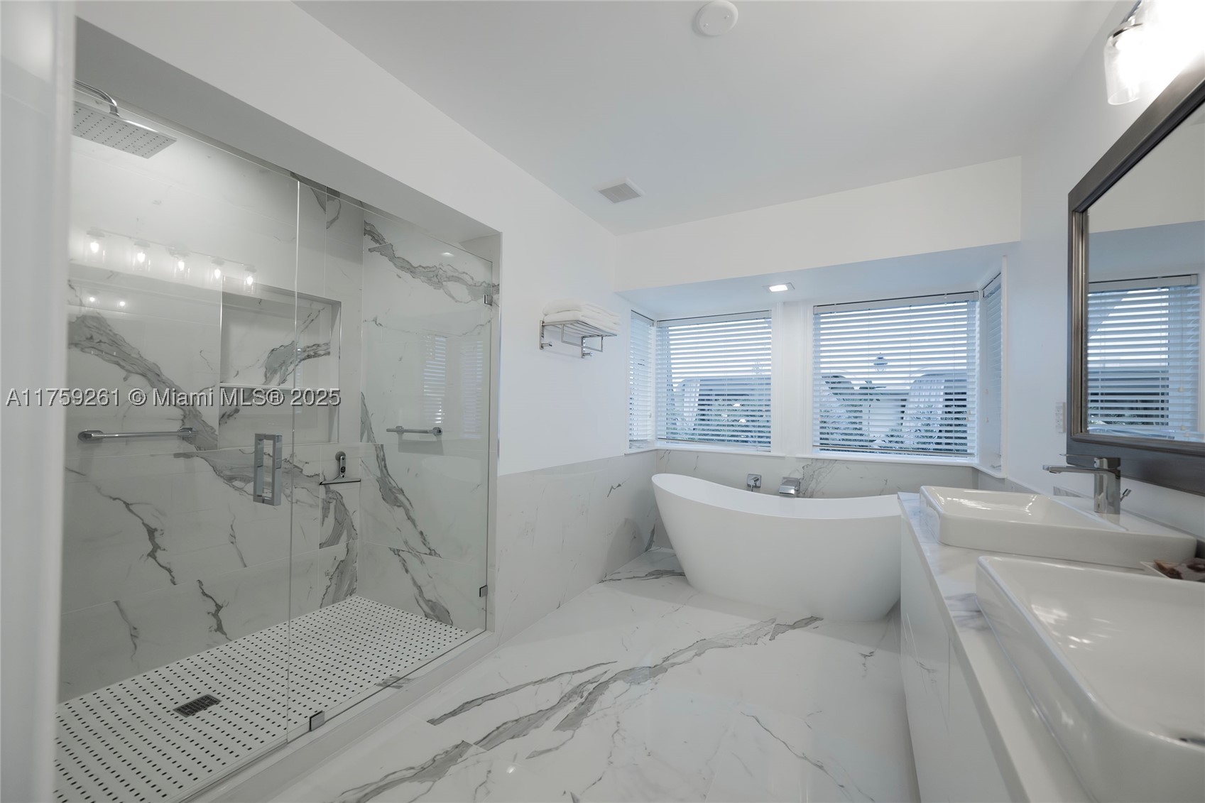 1117 Bella Vista Ave, Coral Gables FL 33156