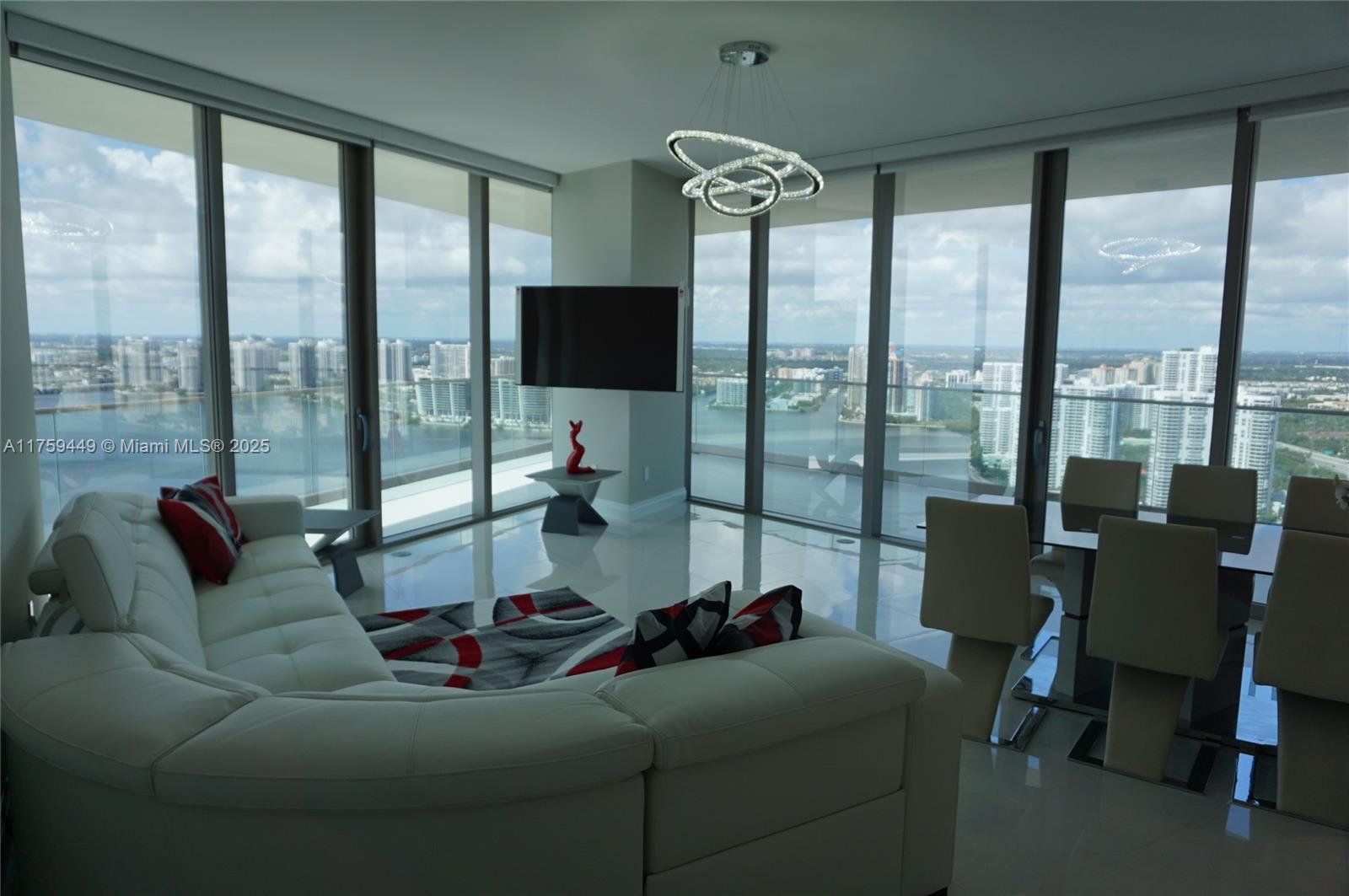 18975 SE Collins Ave #3405, Sunny Isles Beach FL 33160