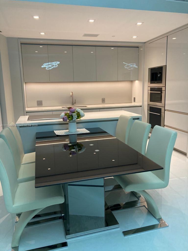 18975 SE Collins Ave #3405, Sunny Isles Beach FL 33160