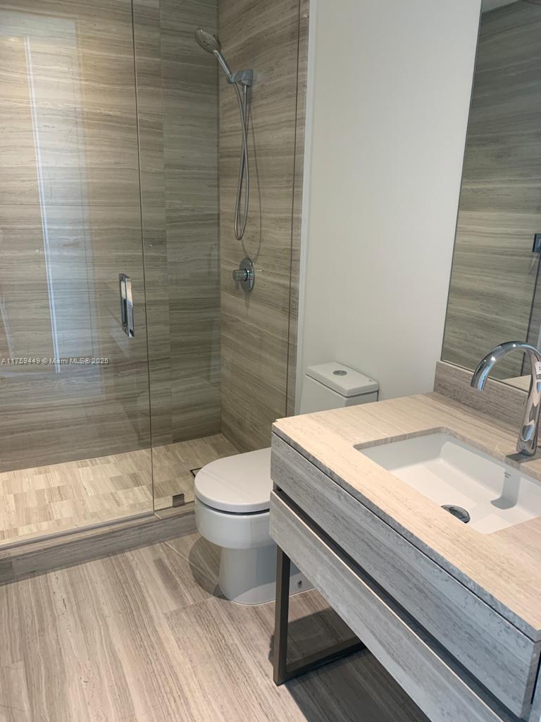 18975 SE Collins Ave #3405, Sunny Isles Beach FL 33160