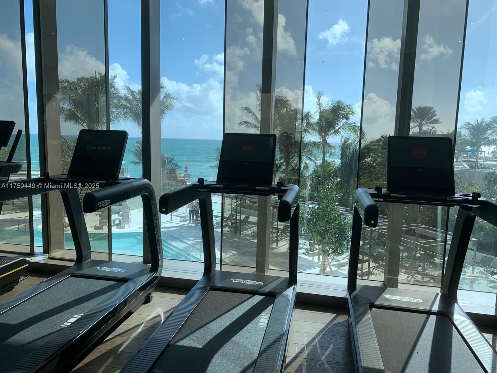18975 SE Collins Ave #3405, Sunny Isles Beach FL 33160