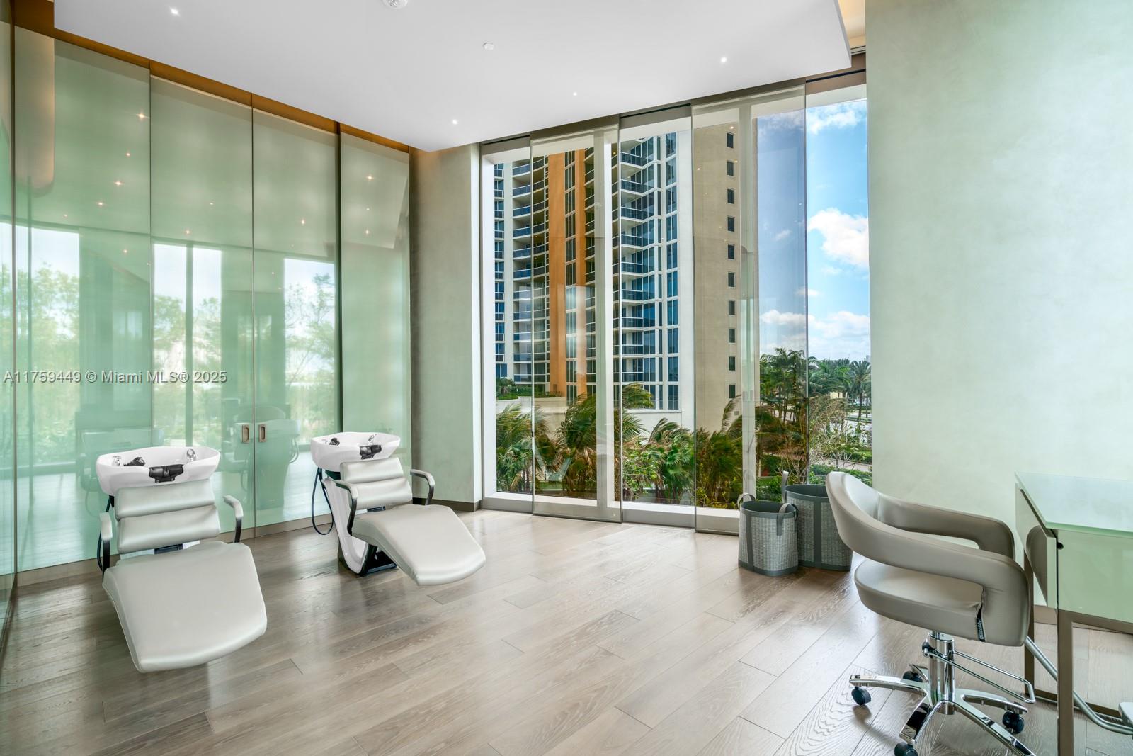 18975 SE Collins Ave #3405, Sunny Isles Beach FL 33160