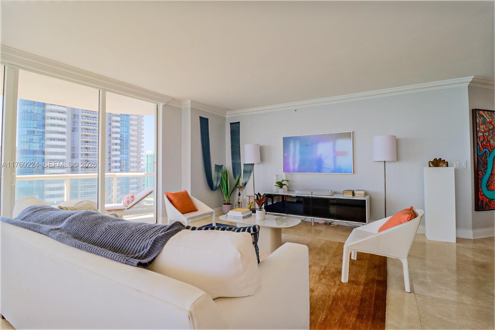 6365 Collins Ave #1903, Miami Beach FL 33141