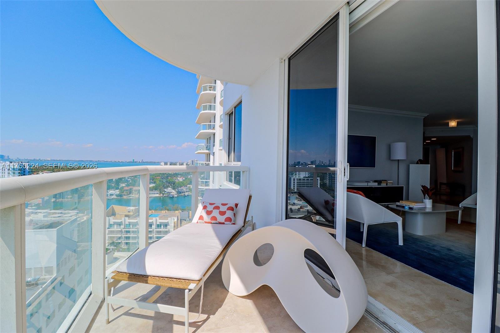 6365 Collins Ave #1903, Miami Beach FL 33141
