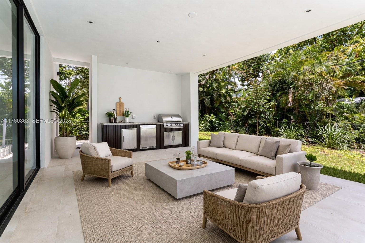 5921 SW 84th St, South Miami FL 33143