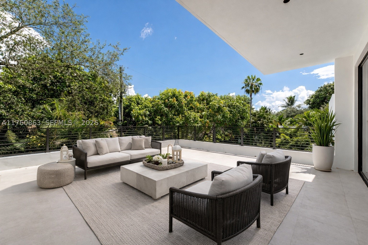 5921 SW 84th St, South Miami FL 33143