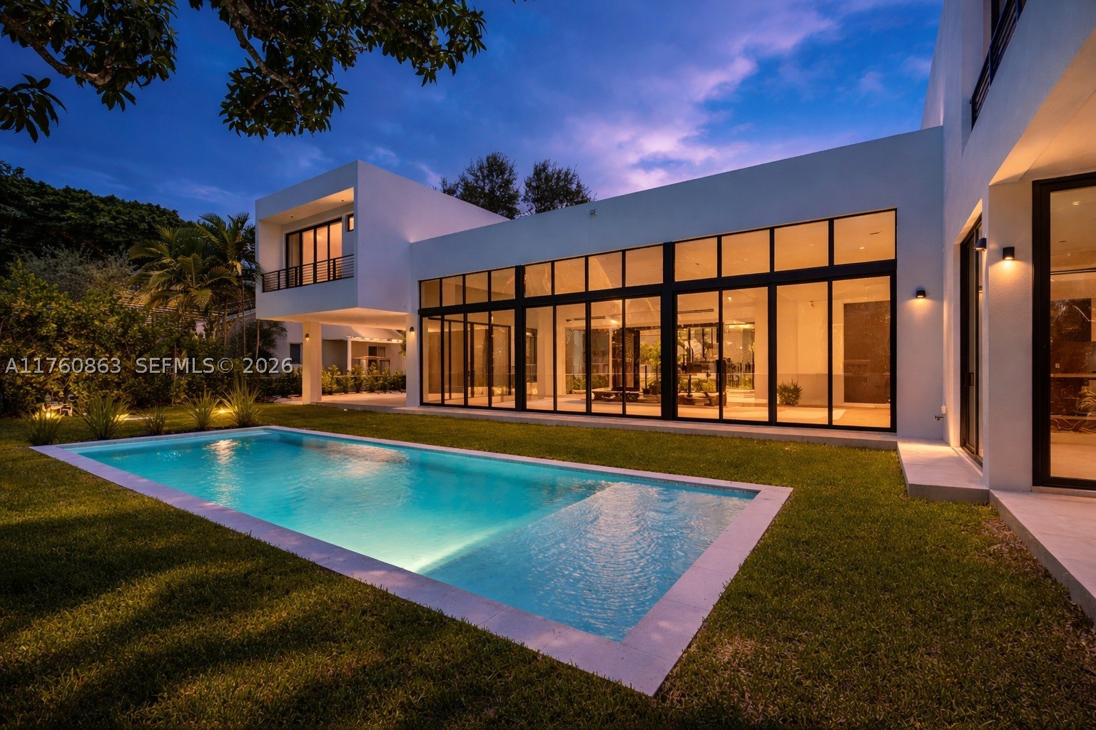 5921 SW 84th St, South Miami FL 33143