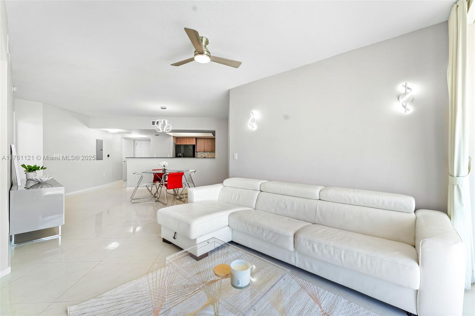 16699 Collins Ave #2810, Sunny Isles Beach FL 33160