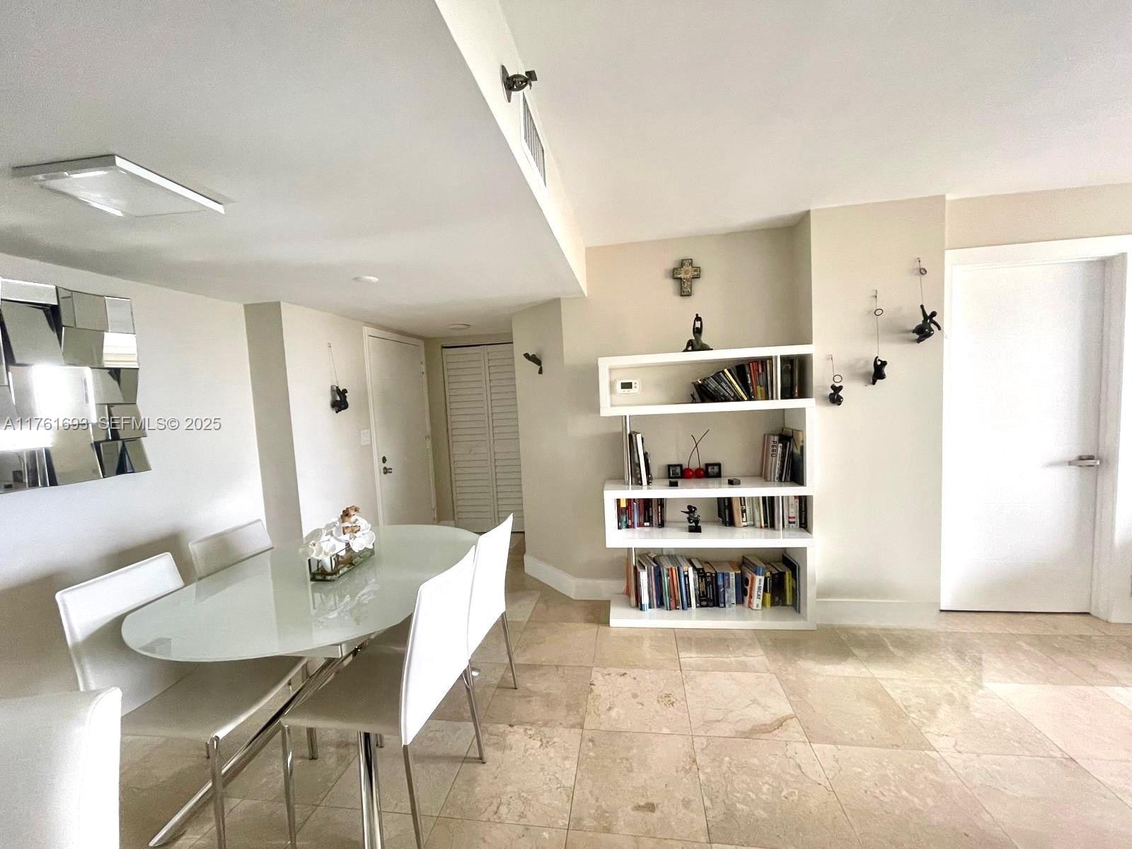 770 Claughton Island Dr #904, Miami FL 33131