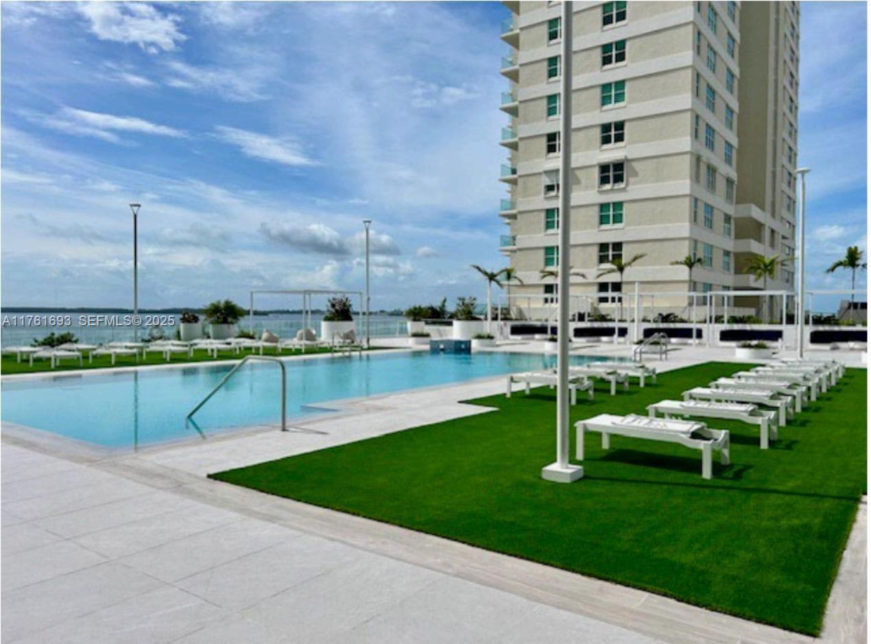 770 Claughton Island Dr #904, Miami FL 33131