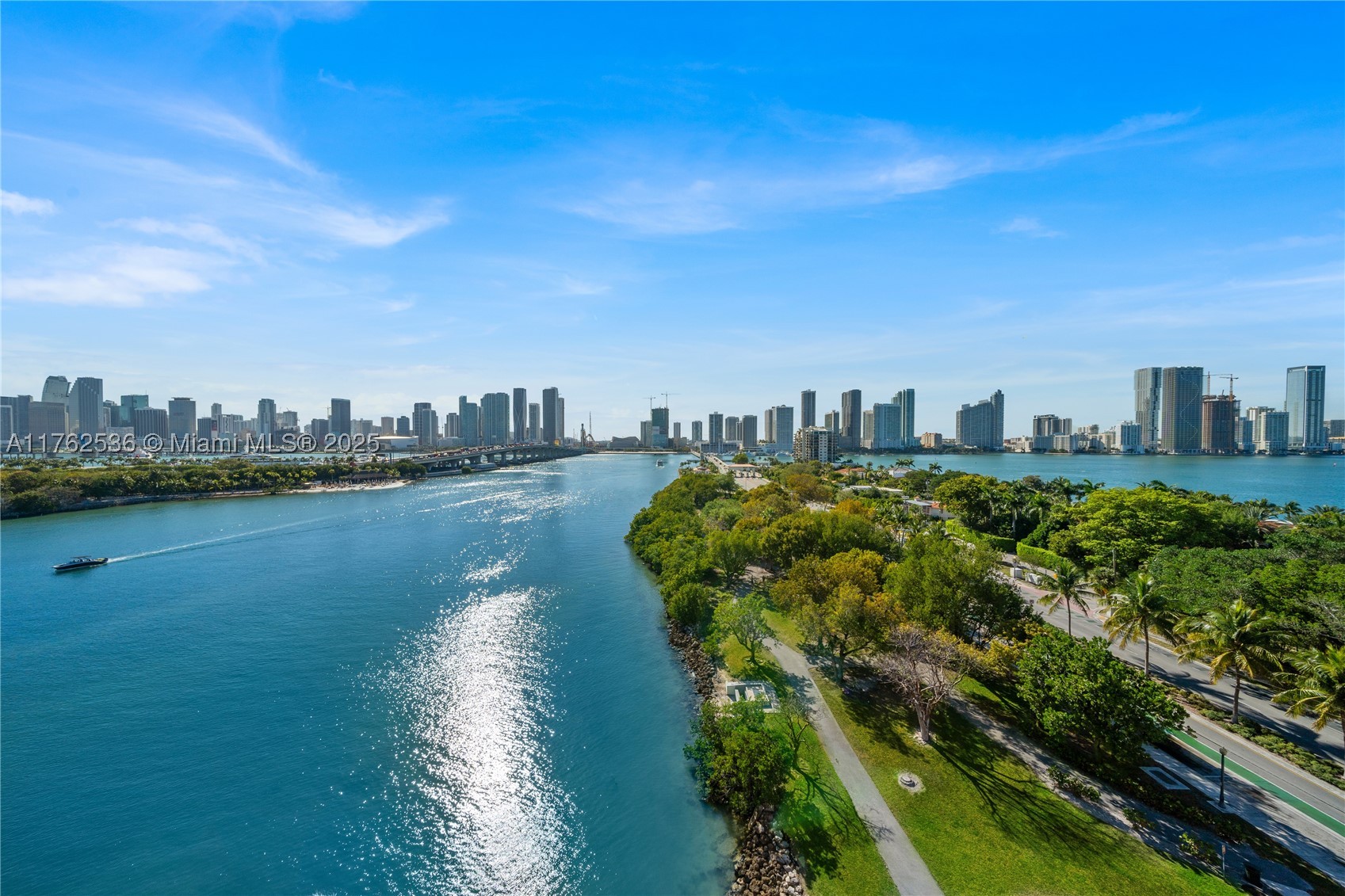 1000 Venetian Way #810, Miami FL 33139
