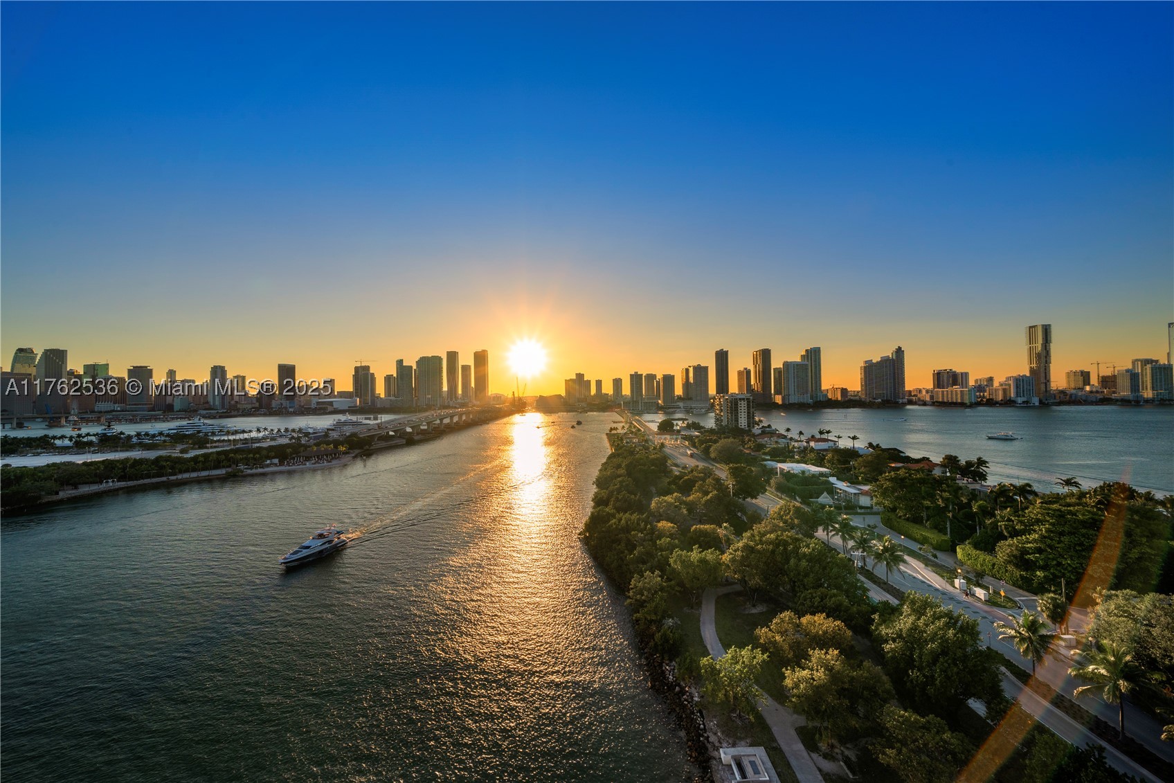 1000 Venetian Way #810, Miami FL 33139