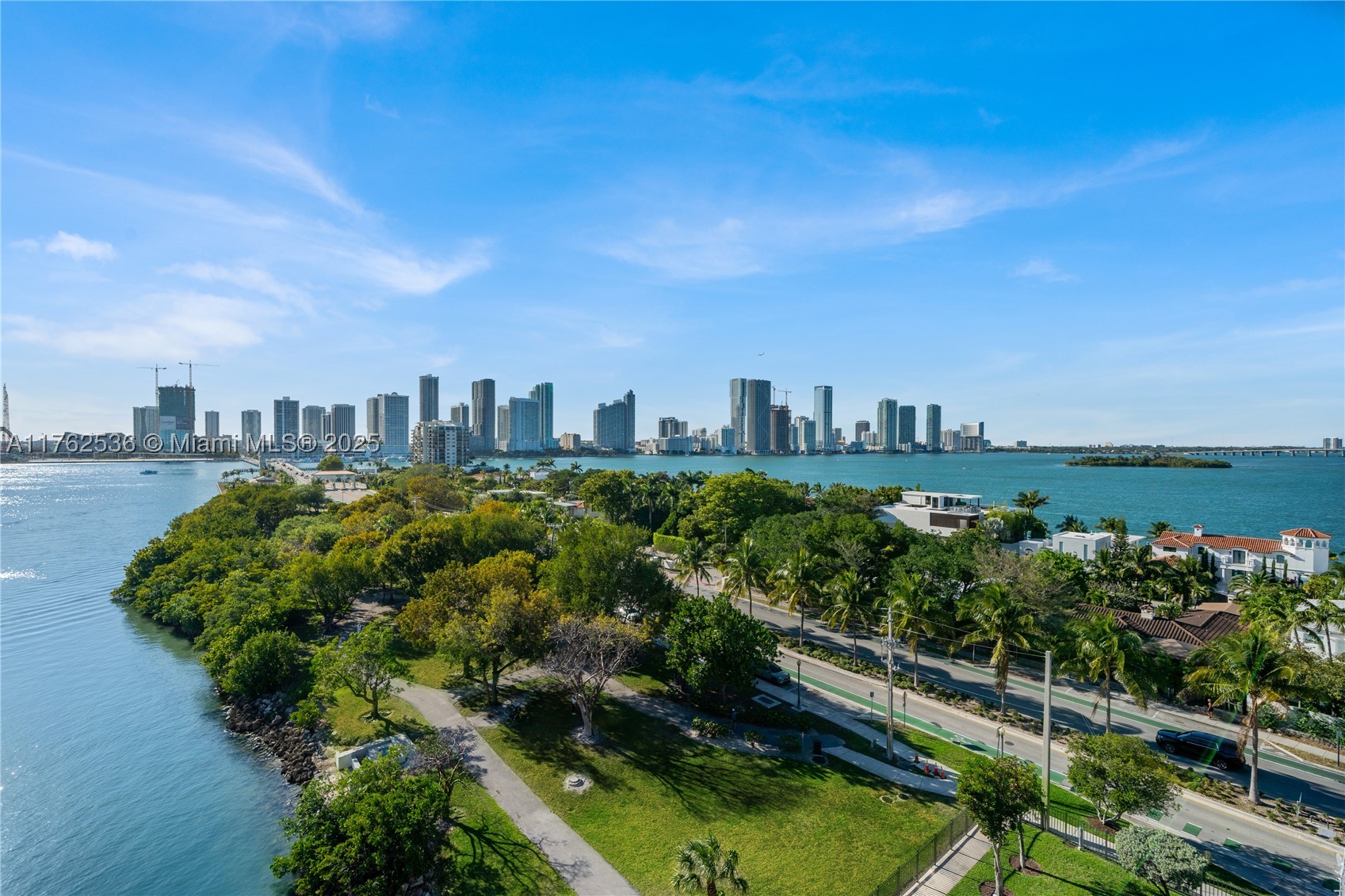 1000 Venetian Way #810, Miami FL 33139