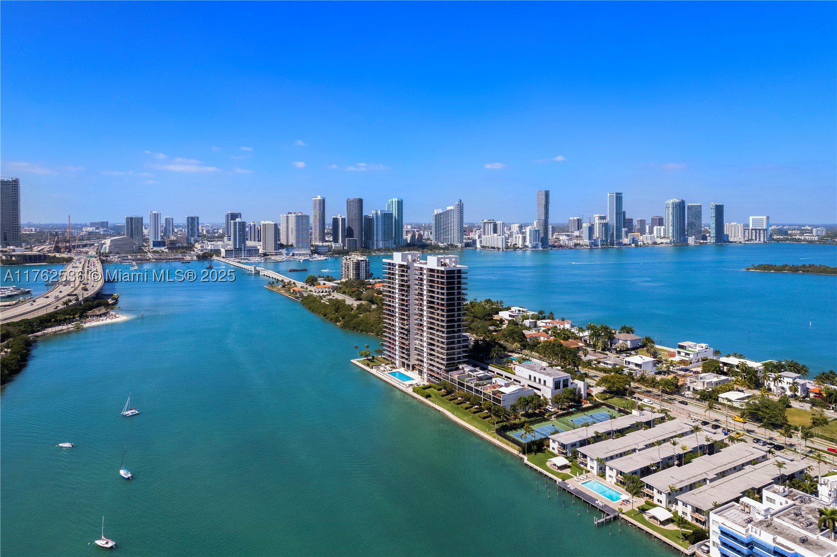1000 Venetian Way #810, Miami FL 33139