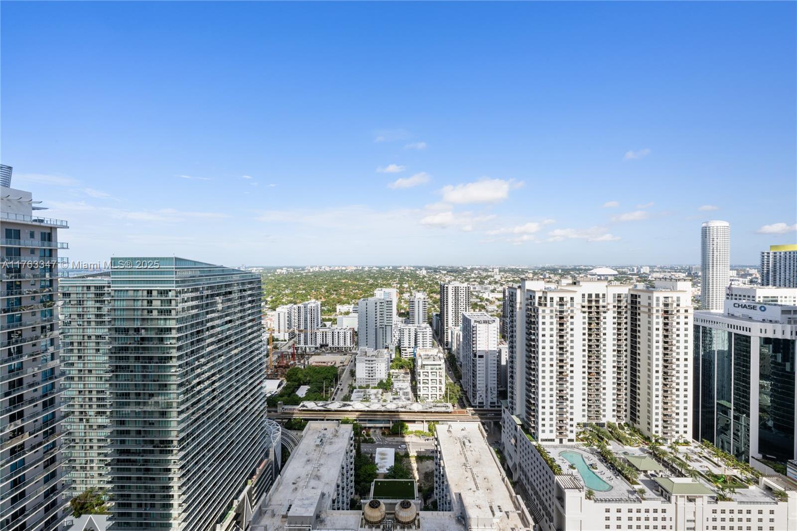 1000 Brickell Plz #4110, Miami FL 33131