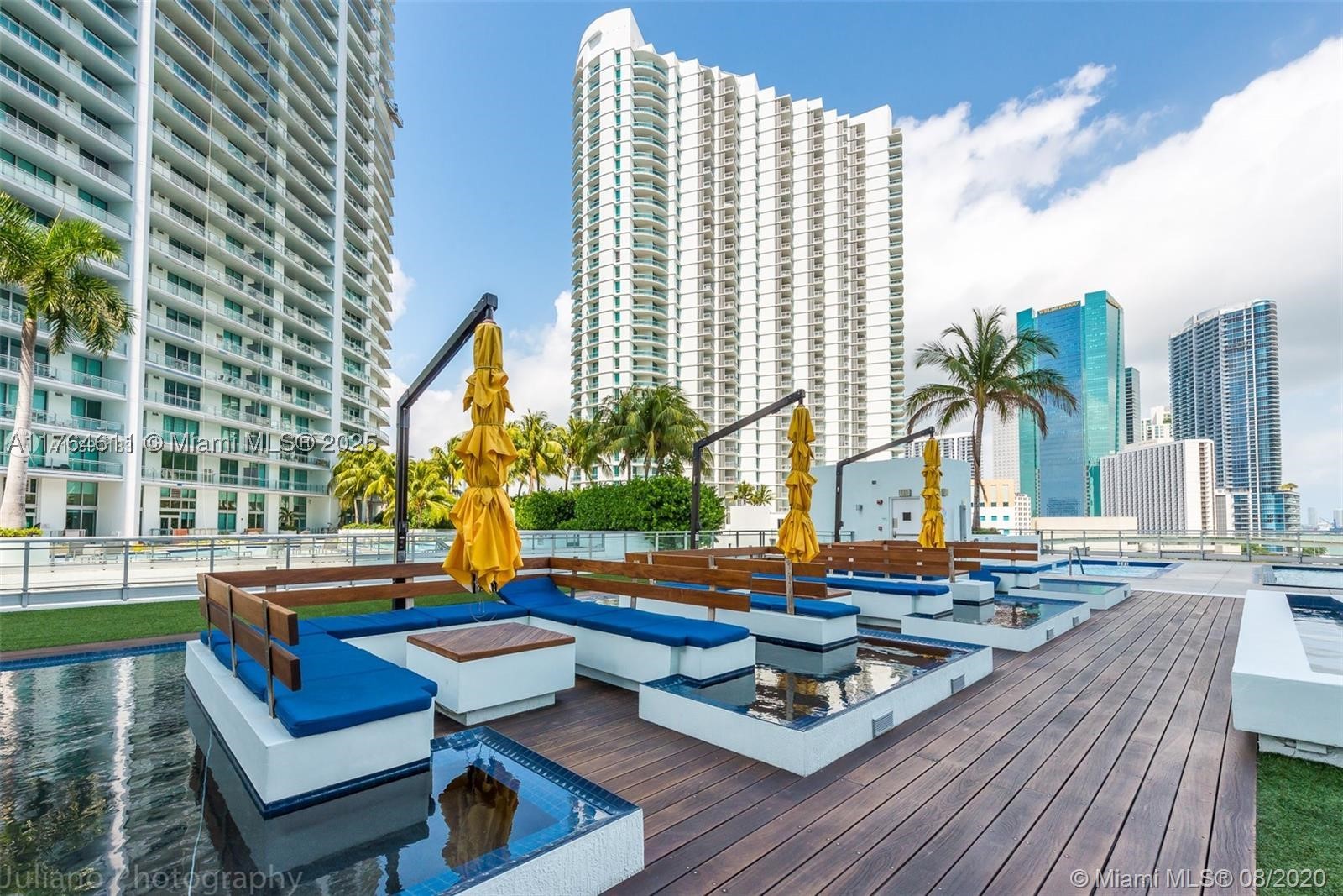 92 SW 3rd St #1410, Miami FL 33130